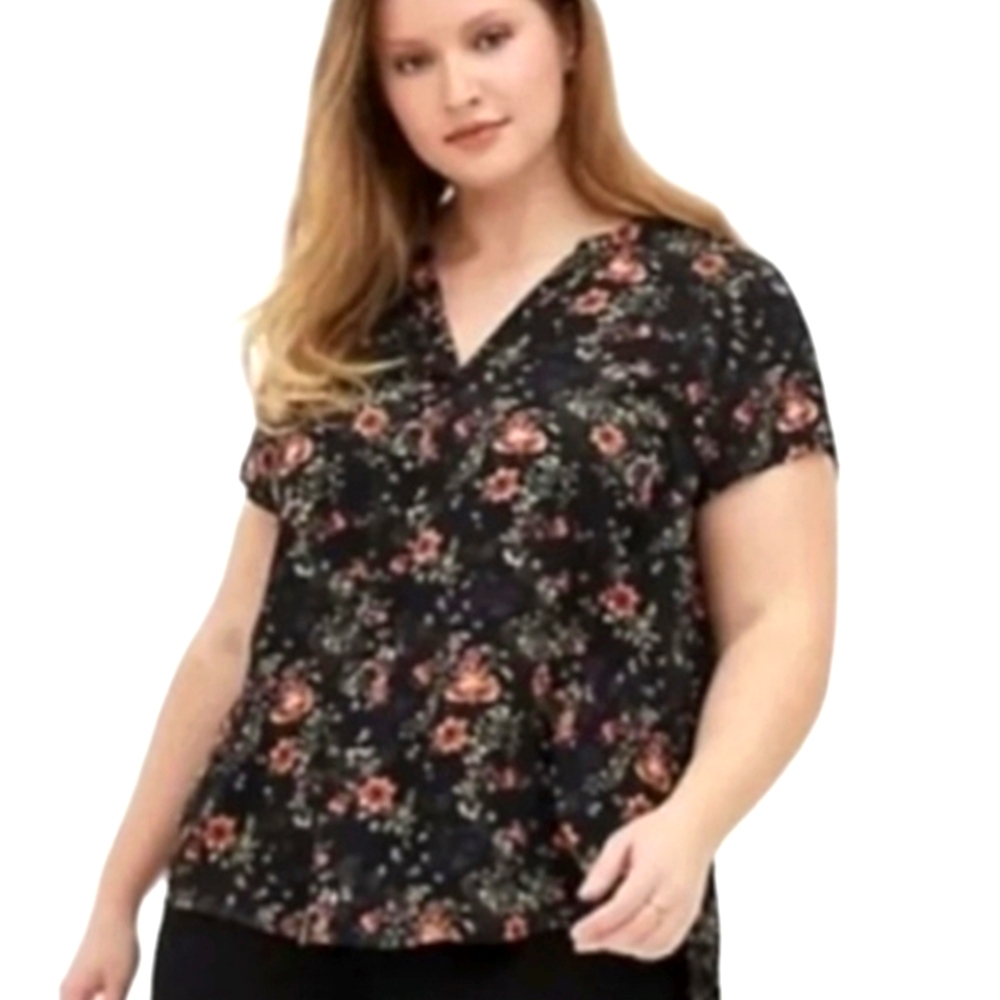 Torrid Georgette Floral Short Sleeve Blouse